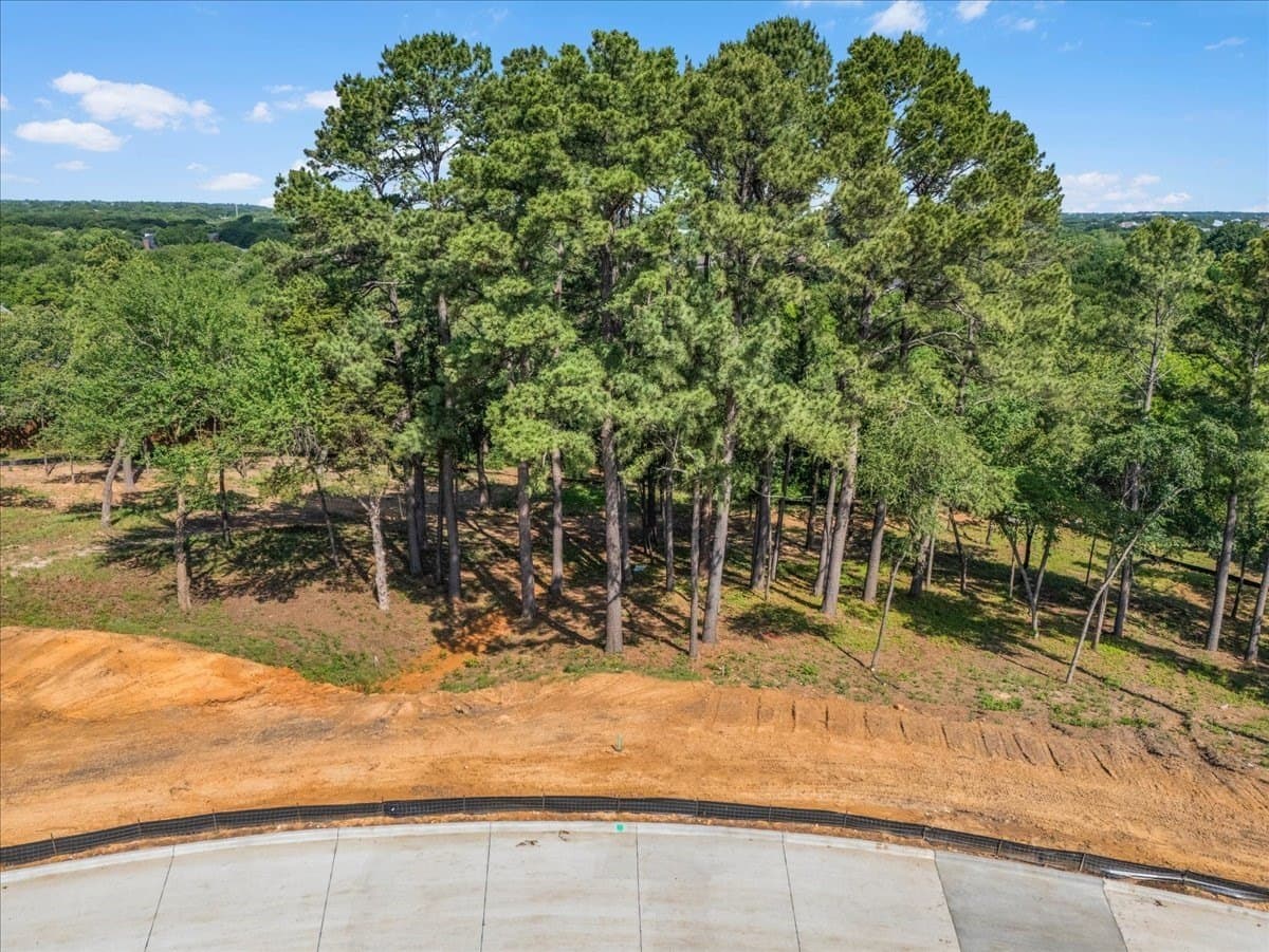 1.04 acres in Tarrant County gallery image 4