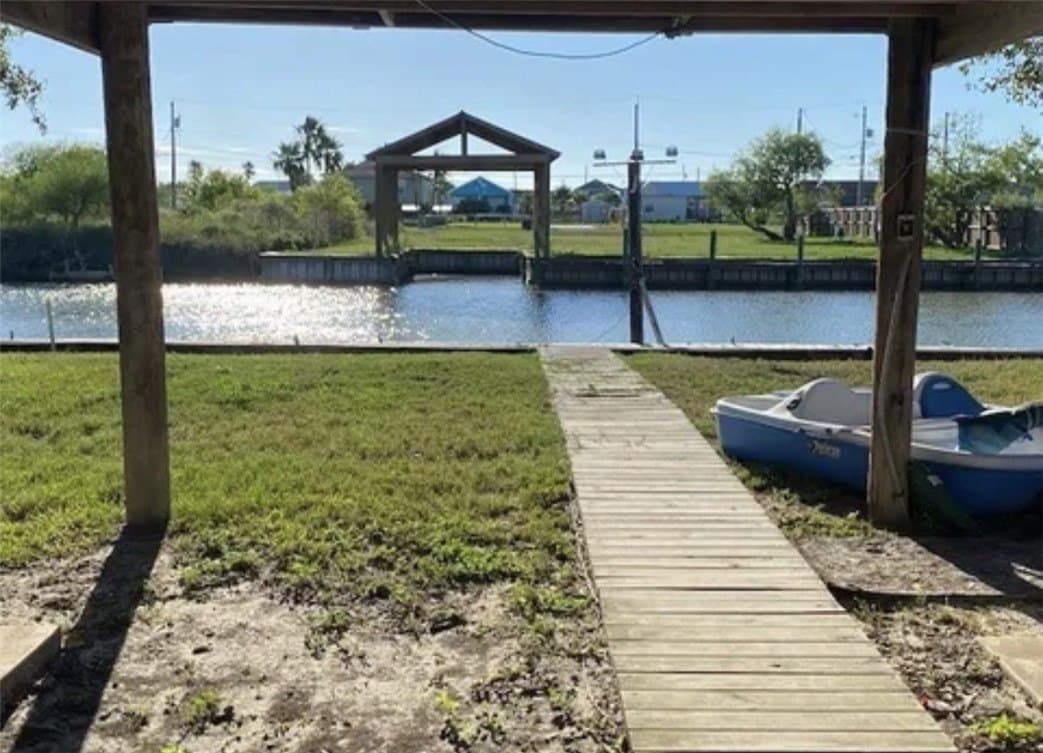 0.37 acres in Aransas County - photo 4