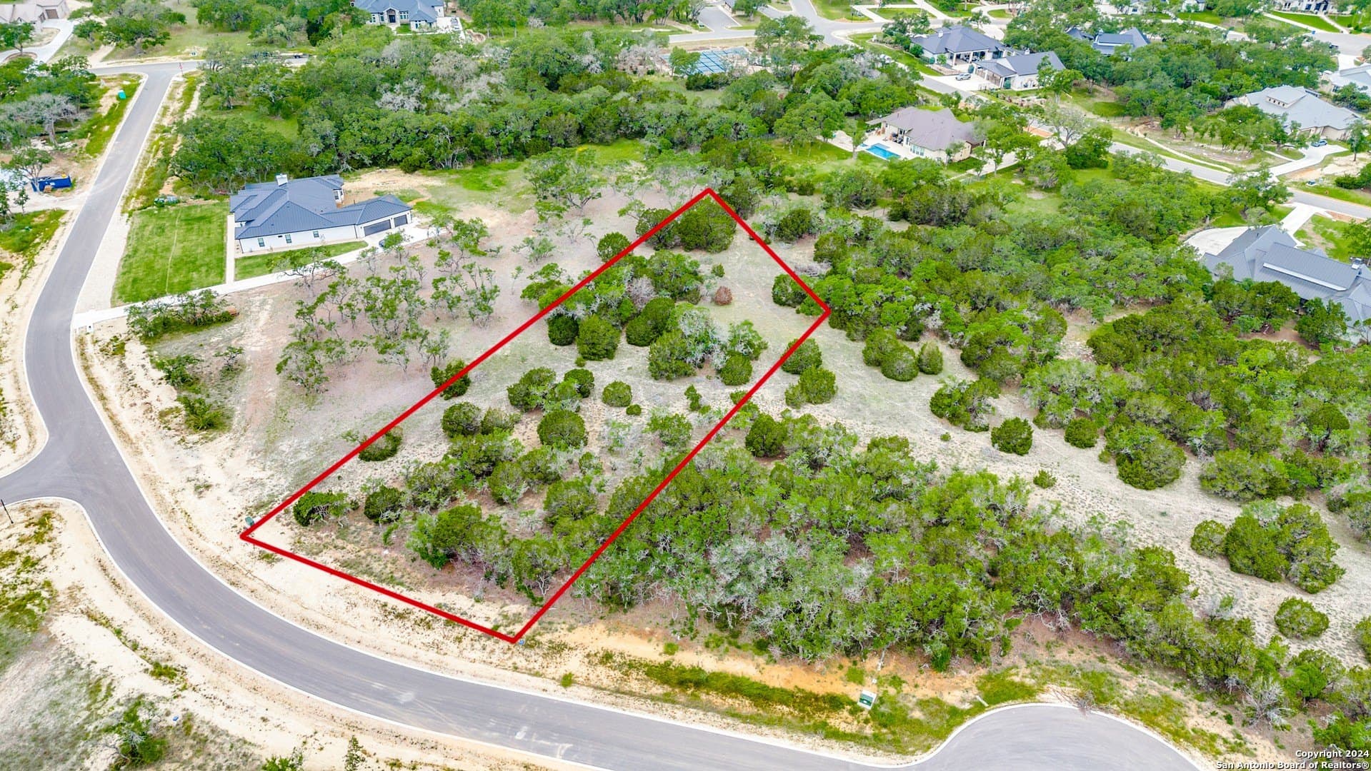 1.04 acres in Comal County