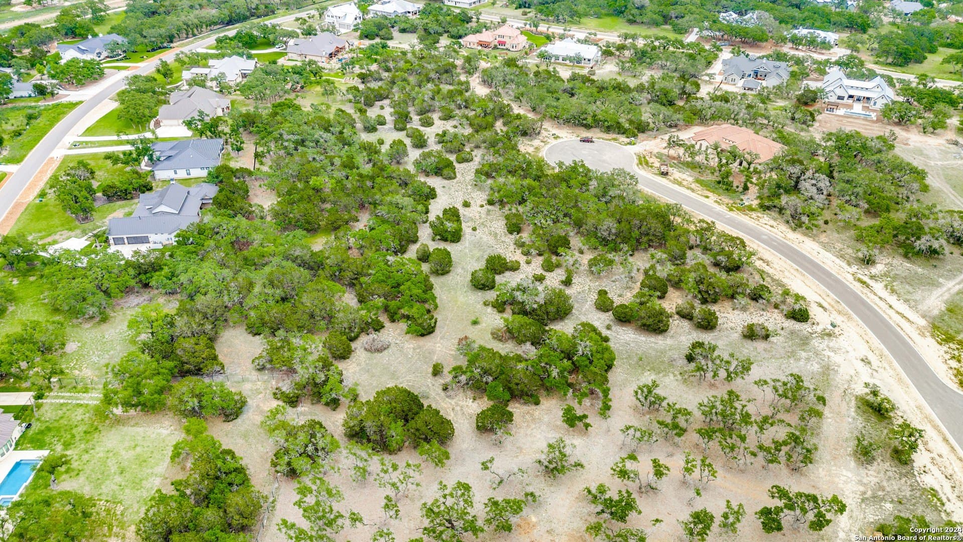 1.04 acres in Comal County - photo 11