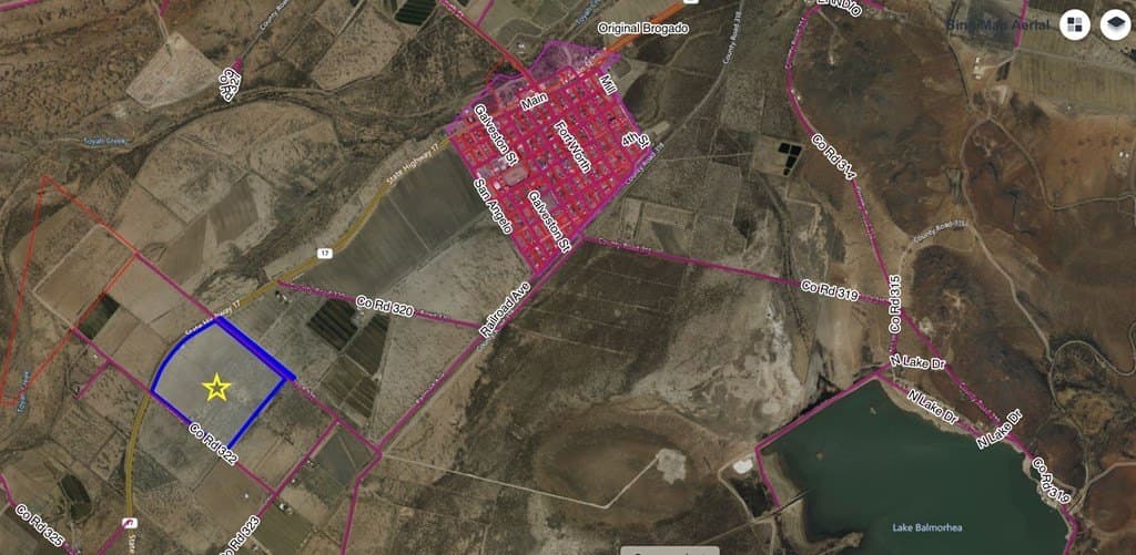 13.7 acres in Reeves County gallery image 2