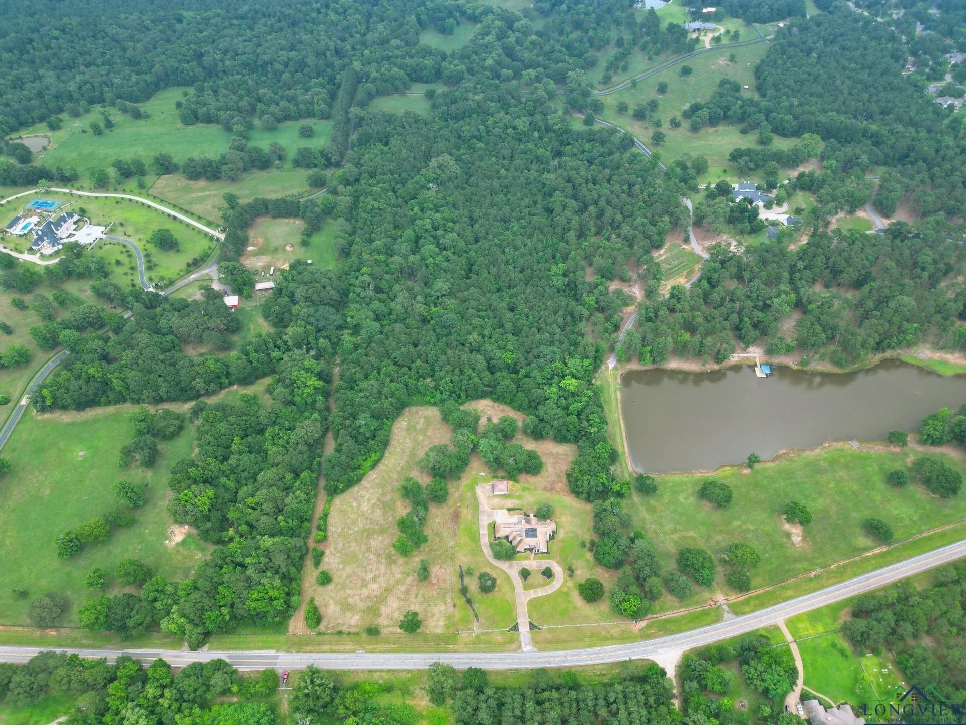 16.35 acres in Texas County