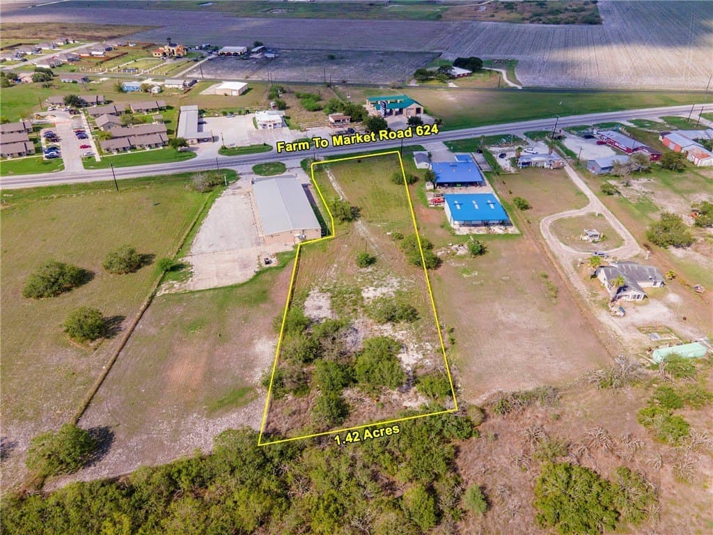 1.42 acres in Jim Wells County featured view