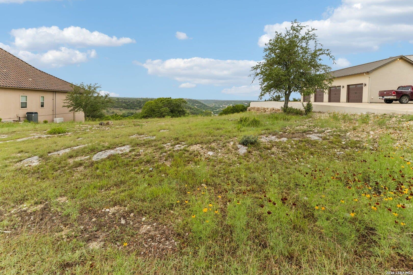 0.27 acres in Kendall County - photo 31