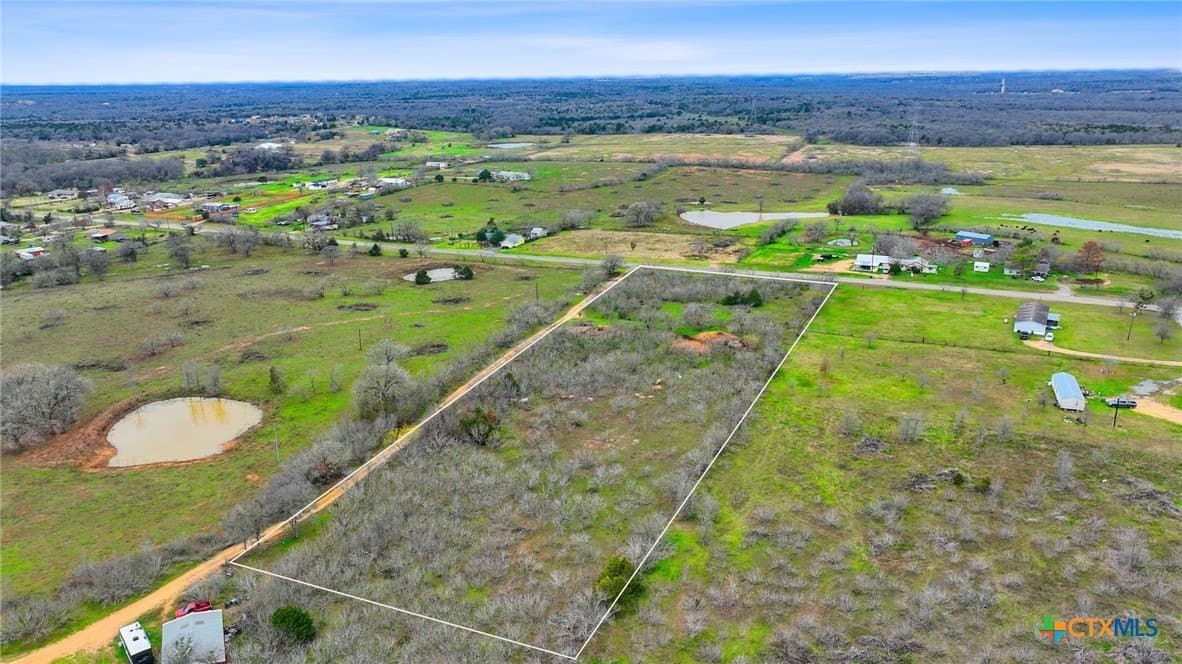 3.57 acres in Bastrop County gallery image 4