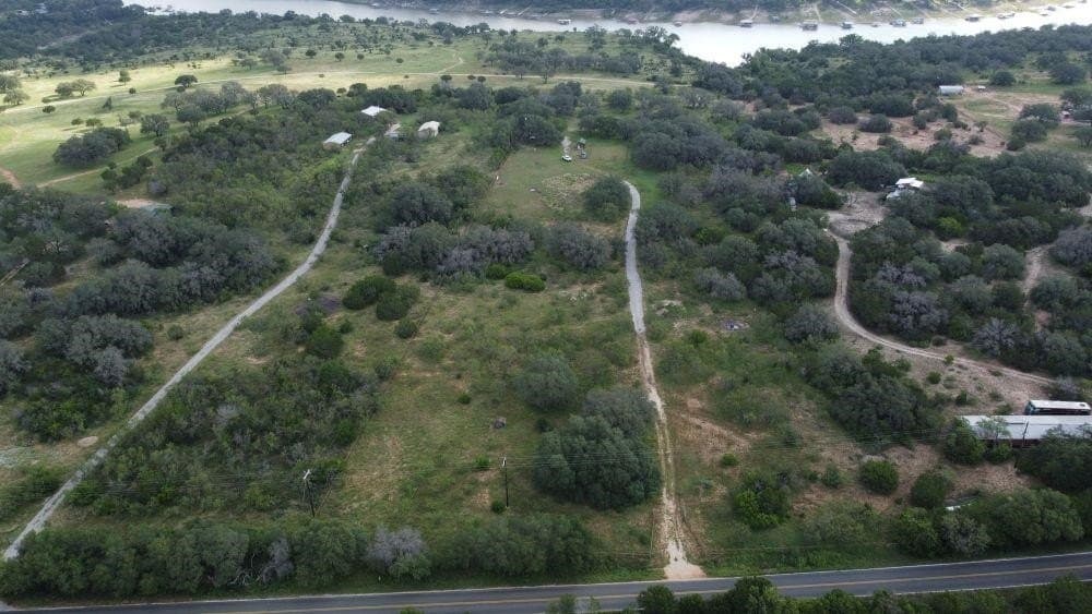 10 acres in Travis County gallery image 2