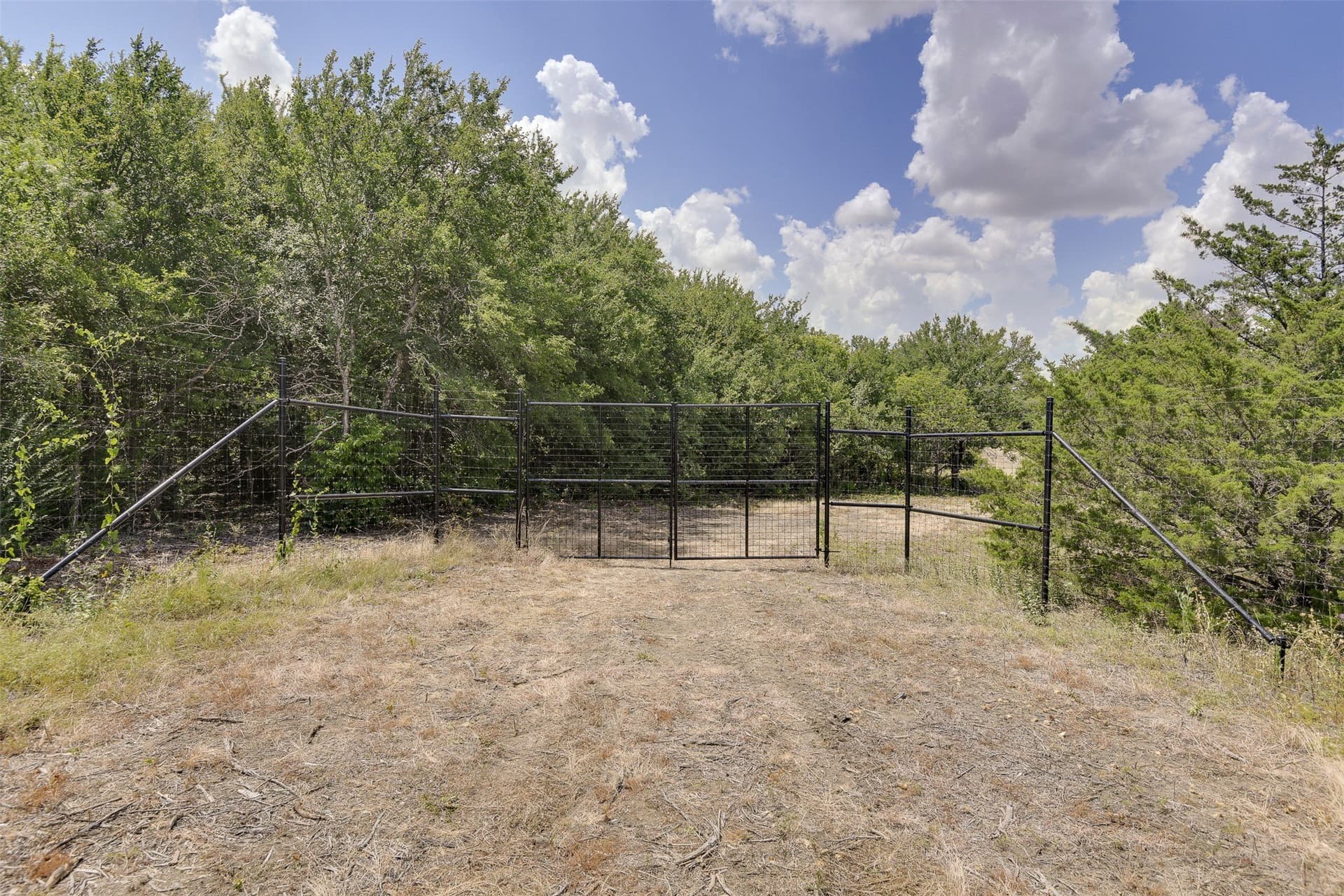 70.42 acres in Ellis County - photo 18