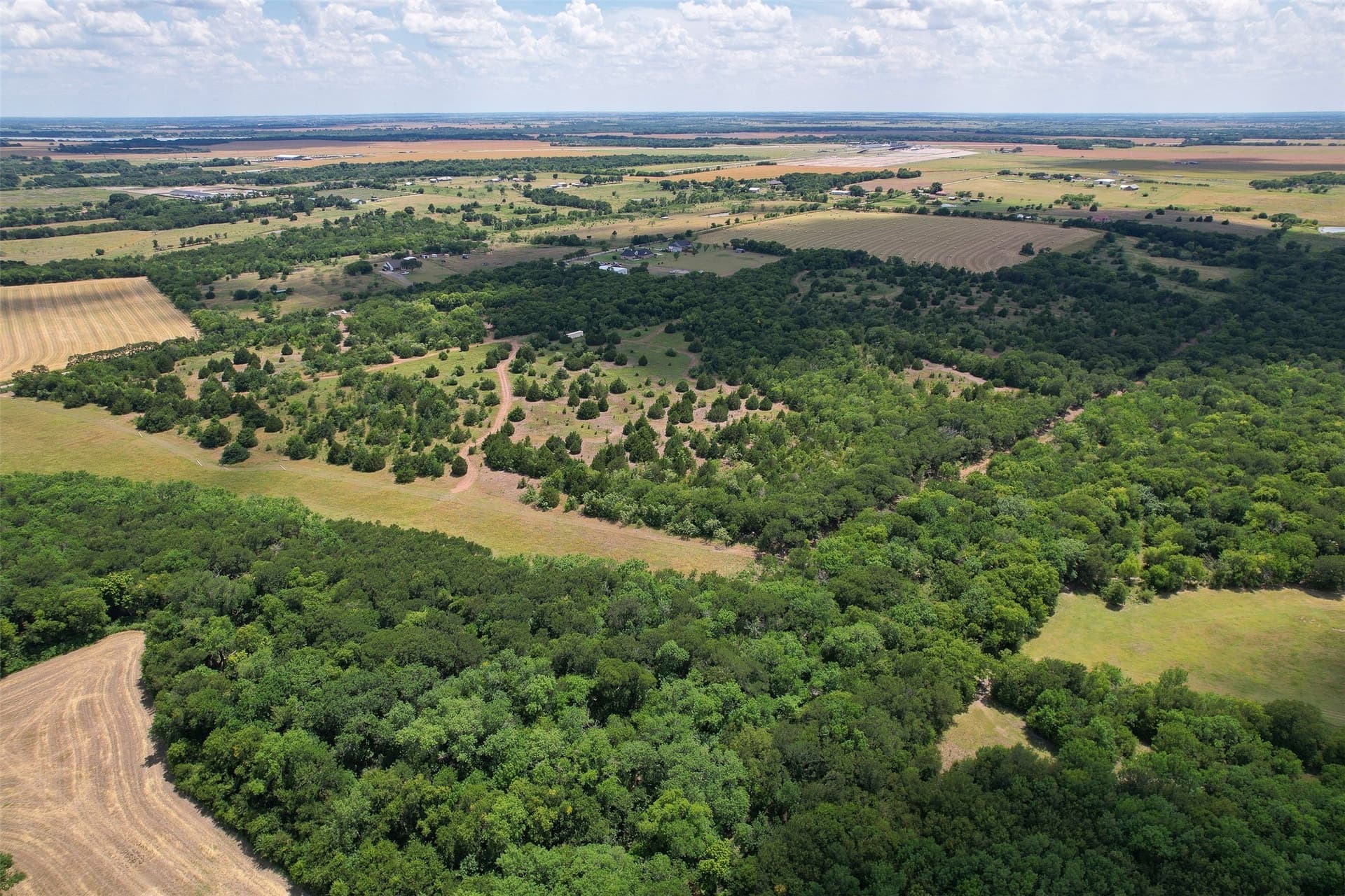 70.42 acres in Ellis County - photo 24