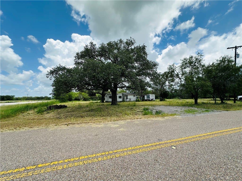 2.17 acres in Bee County - photo 13