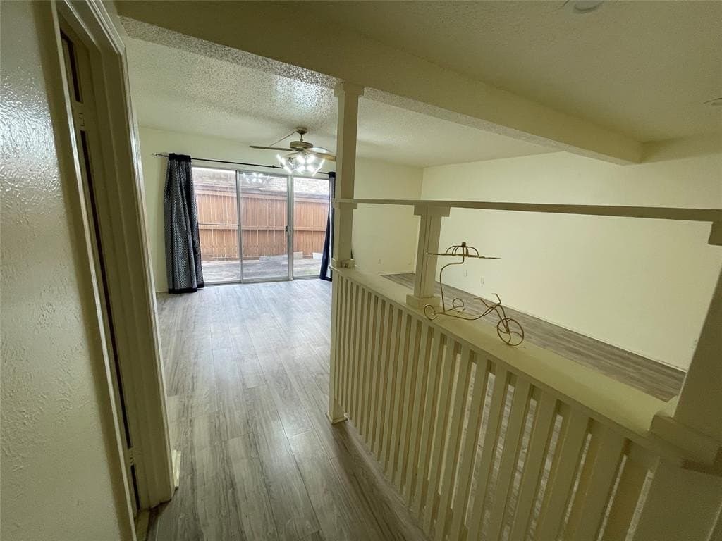 10.2 acres in Dallas County gallery image 3