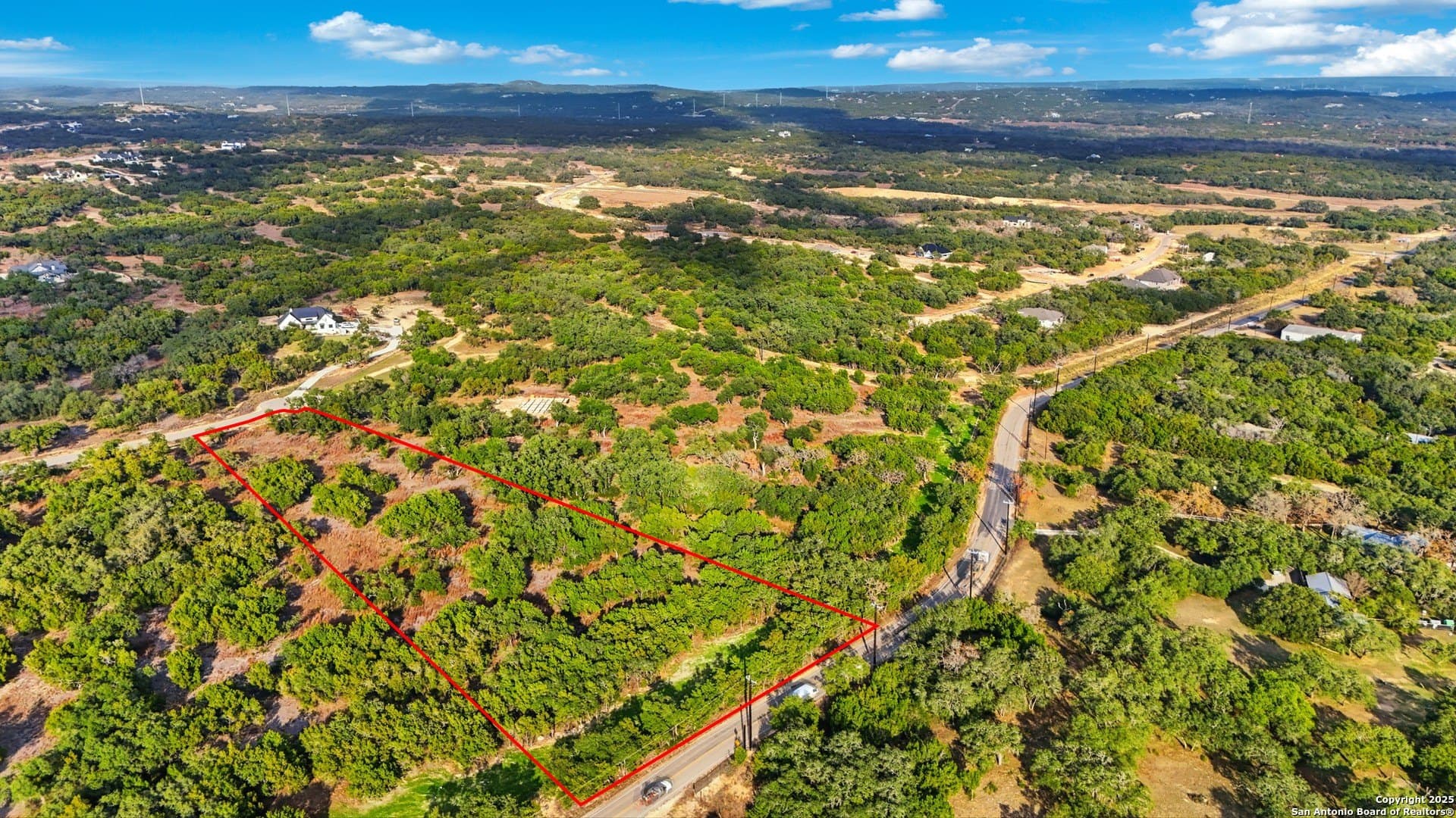 5.01 acres in Comal County - photo 6
