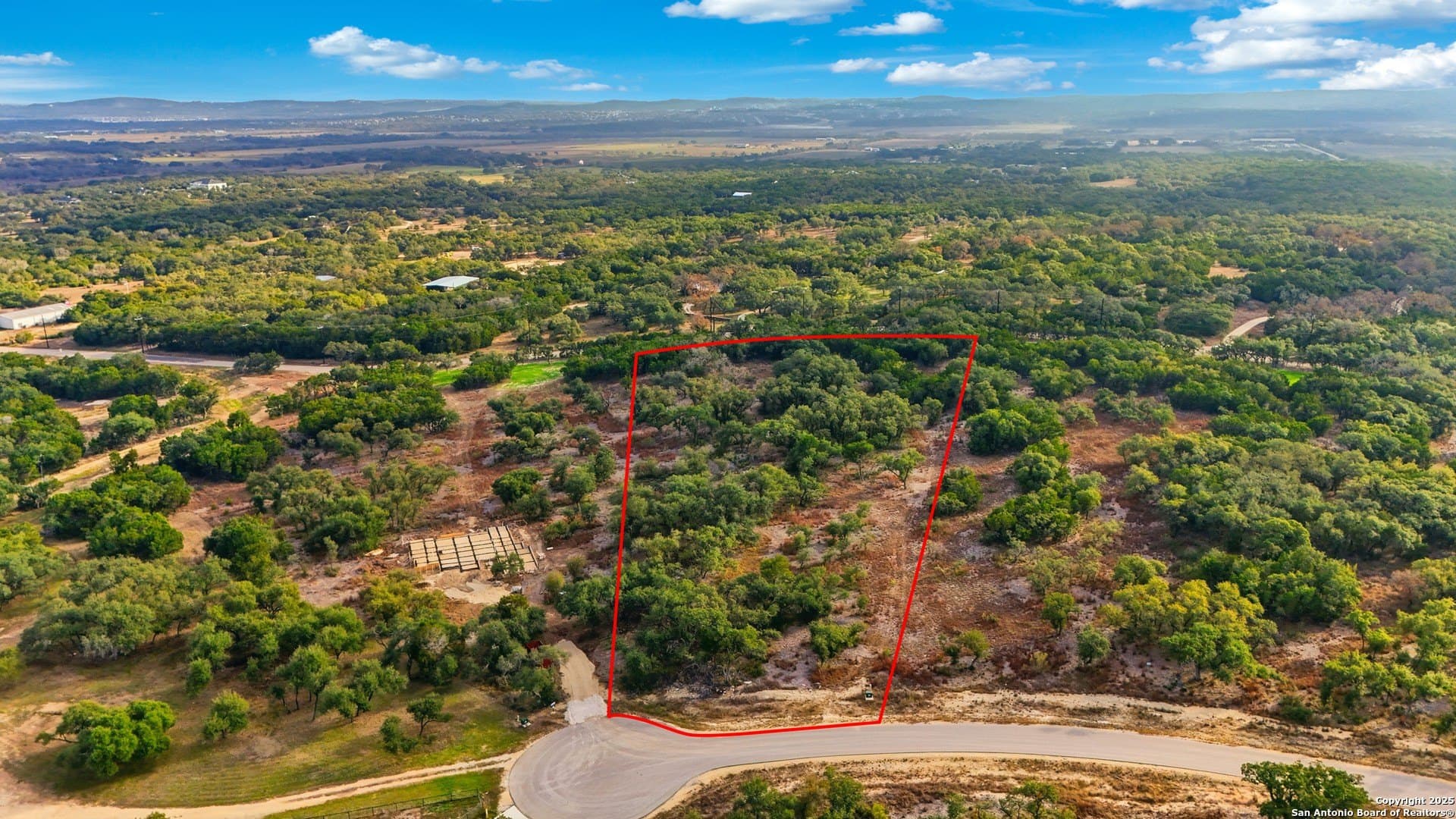 5.01 acres in Comal County gallery image 2