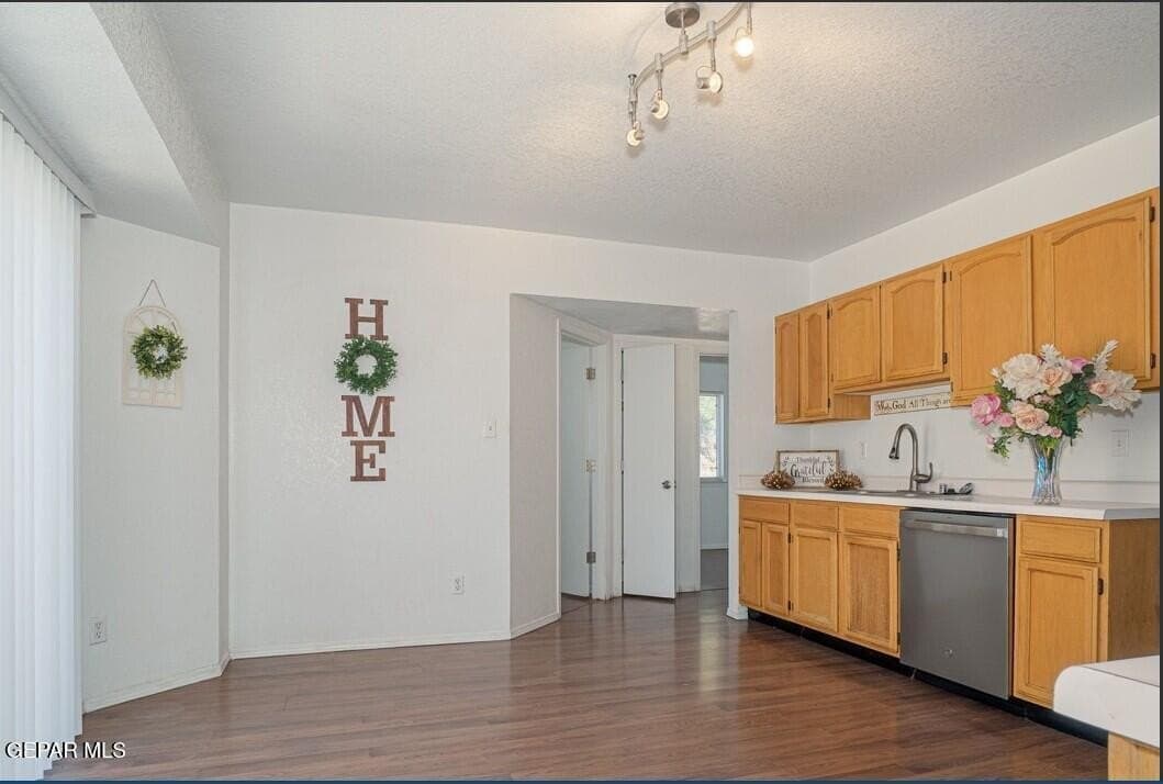 5,565 acres in El Paso County gallery image 4