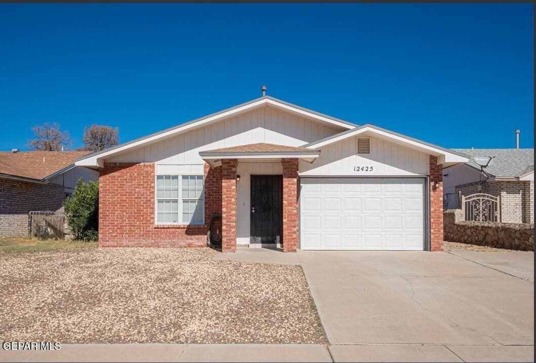 5,565 acres in El Paso County