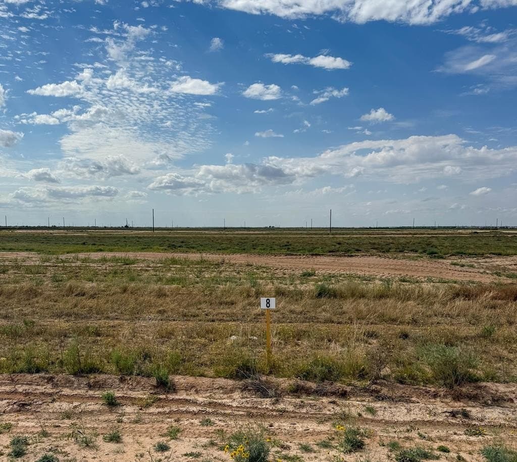 2.07 acres in Gaines County