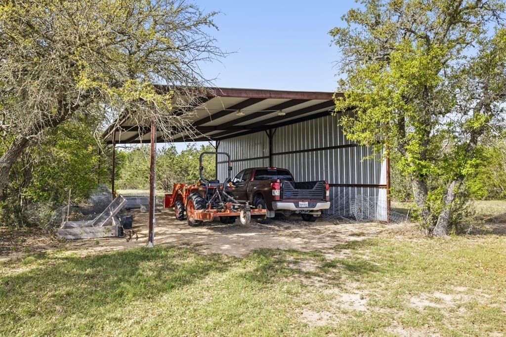 44.24 acres in Kerr County - photo 45