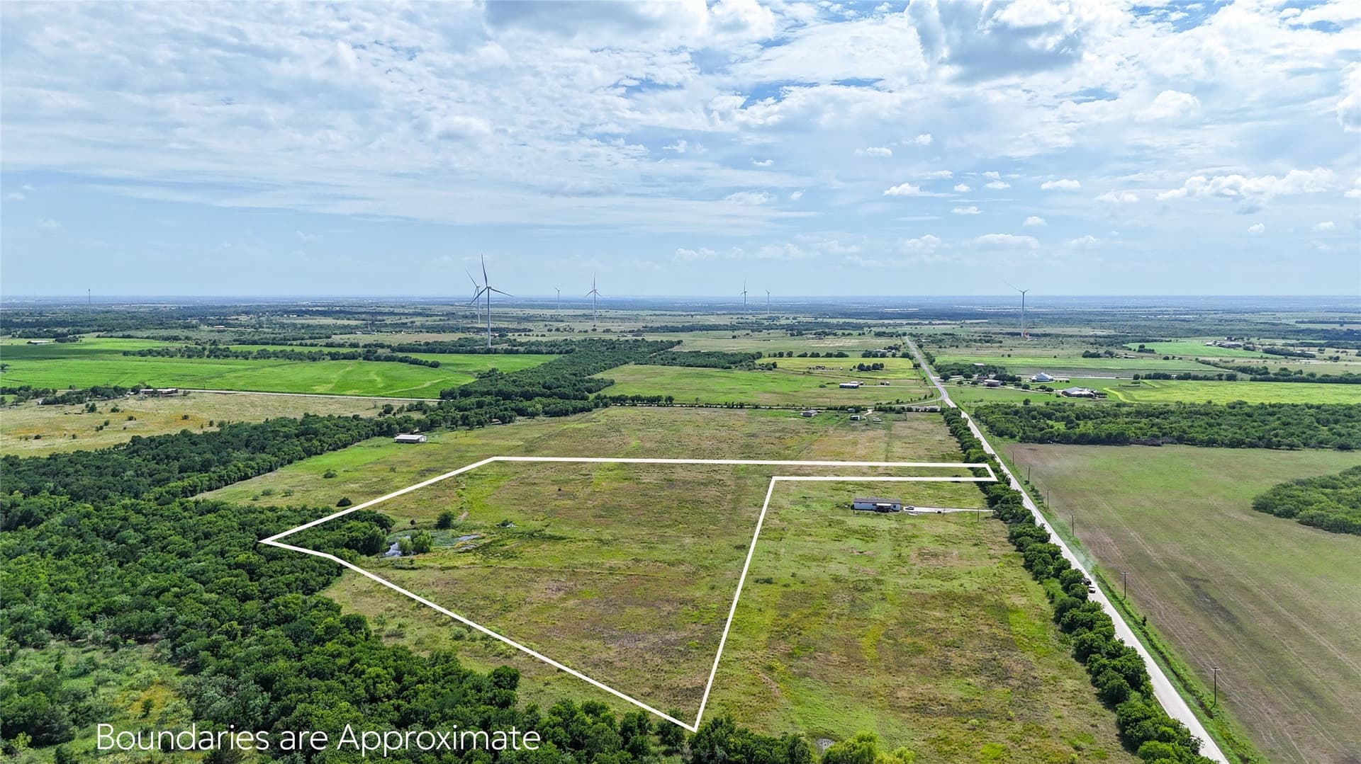 17 acres in Hill County
