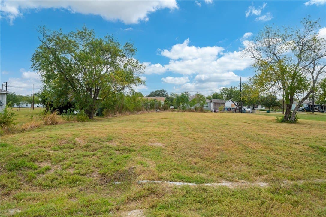 0.15 acres in San Patricio County - photo 11