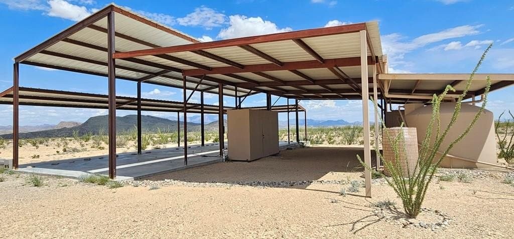 35 acres in Brewster County