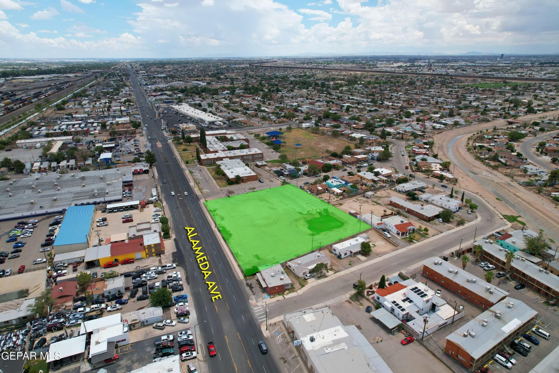 1.52 acres in El Paso County
