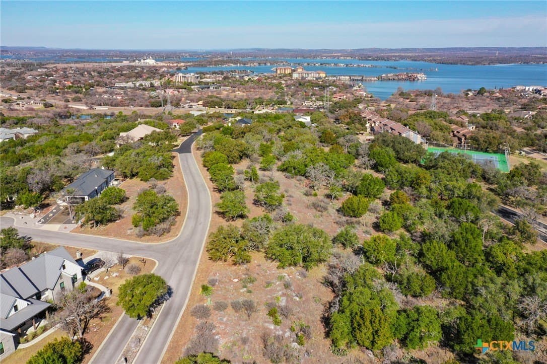 0.26 acres in Llano County gallery image 4