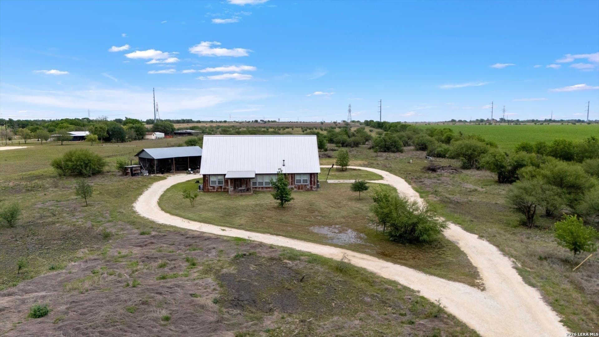 16 acres in Guadalupe County