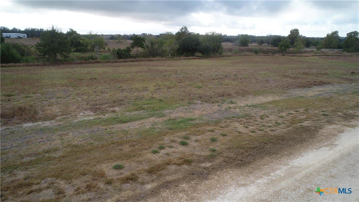 2.07 acres in Lavaca County - photo 8