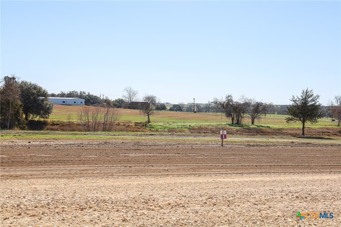 2.07 acres in Lavaca County - photo 9