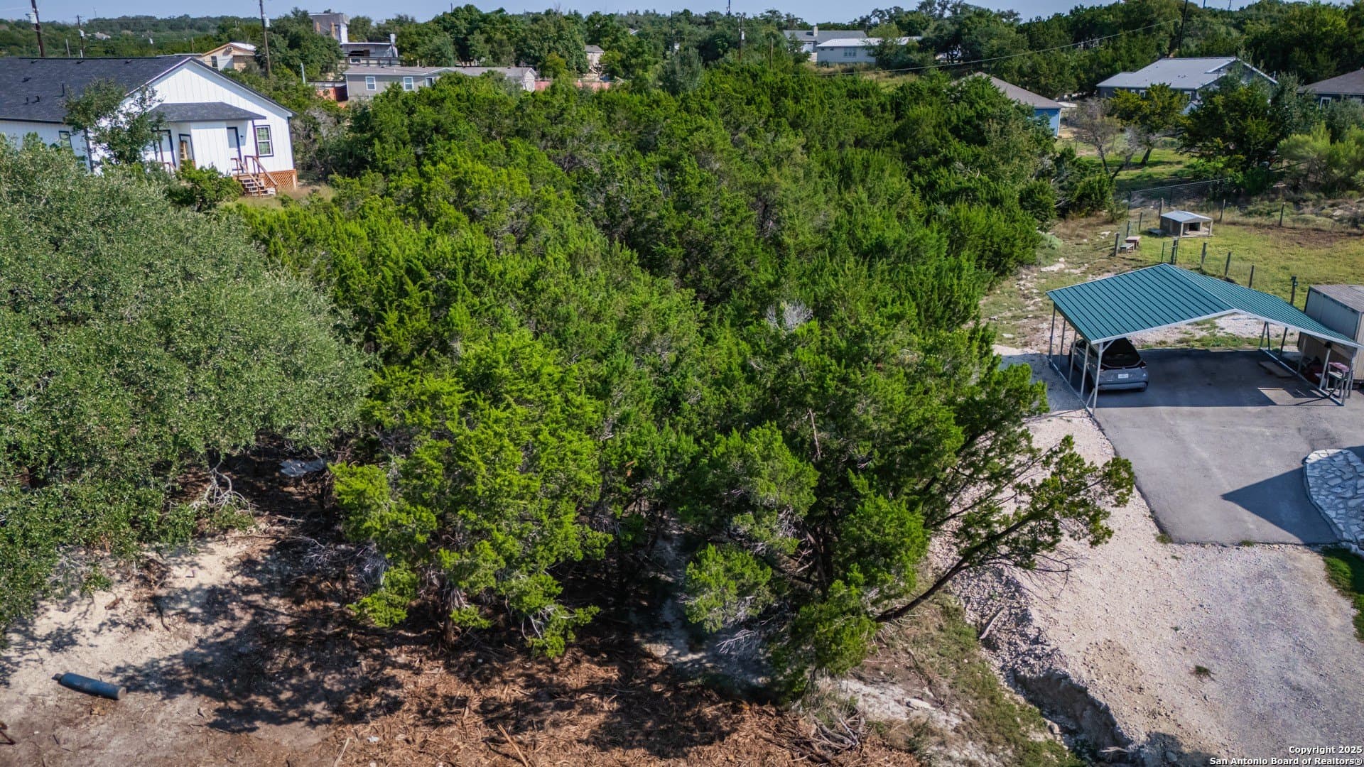 0.34 acres in Comal County - photo 8