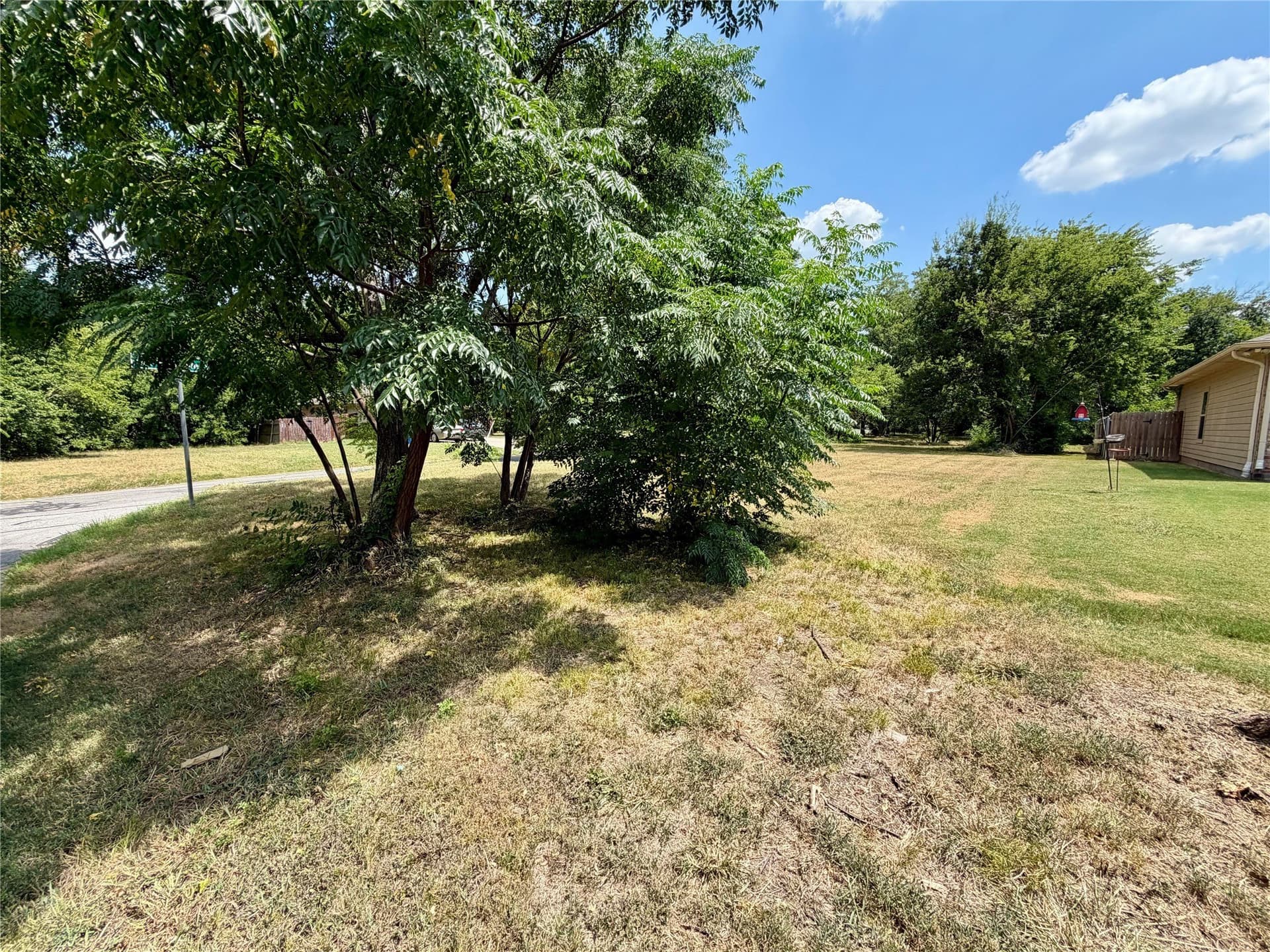 0.2 acres in Grayson County gallery image 2