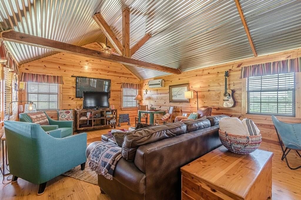 14.97 acres in Kendall County
