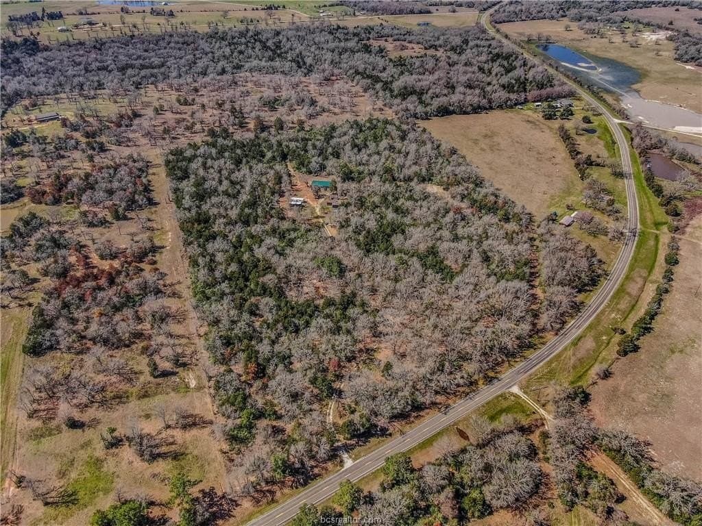 25 acres in Robertson County