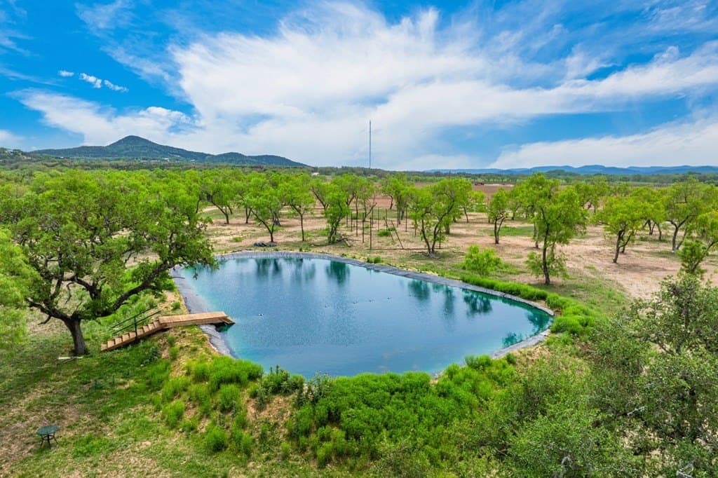 42.68 acres in Bandera County gallery image 3
