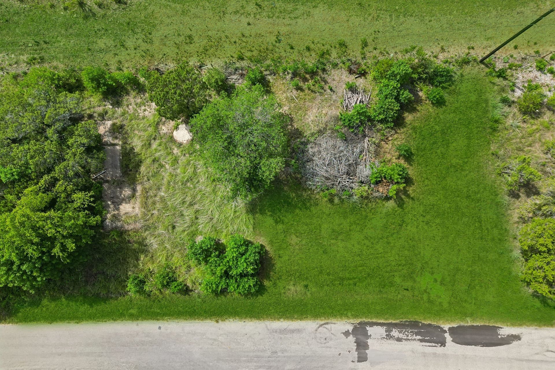 0.02 acres in Hood County - photo 6