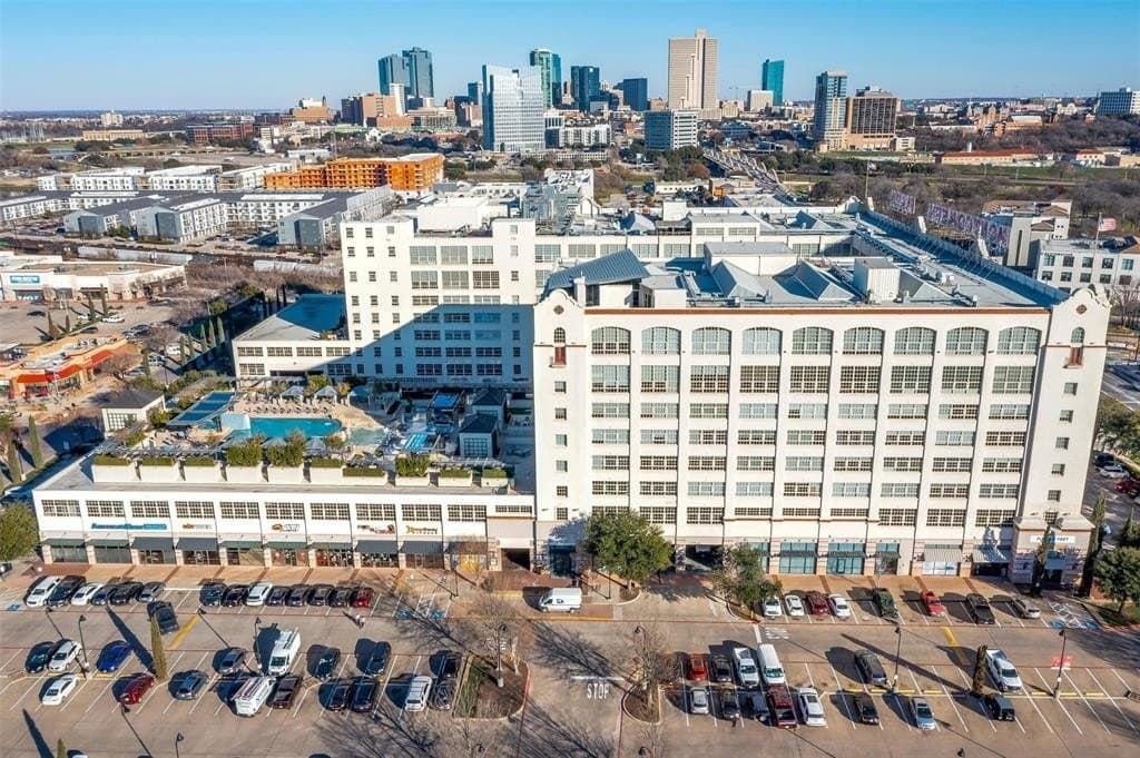 10.68 acres in Tarrant County gallery image 4