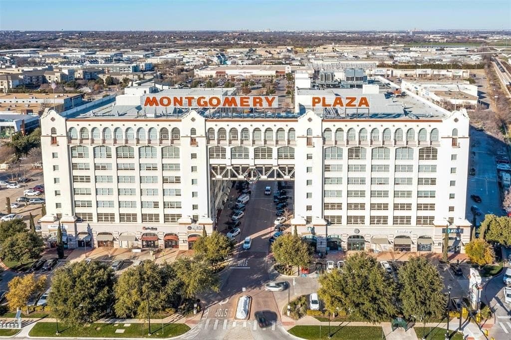 10.68 acres in Tarrant County gallery image 3