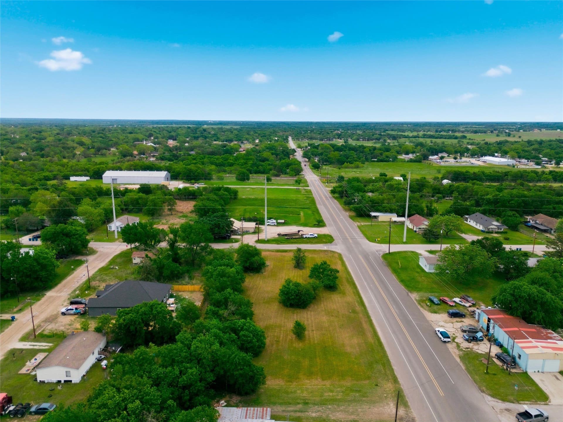 0.66 acres in Limestone County - photo 10