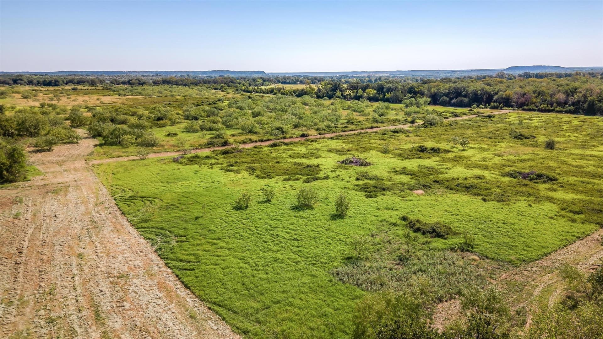 5.69 acres in Johnson County - photo 2