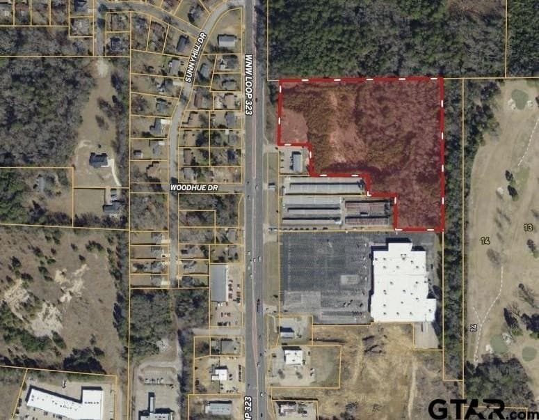 9.55 acres in Smith County