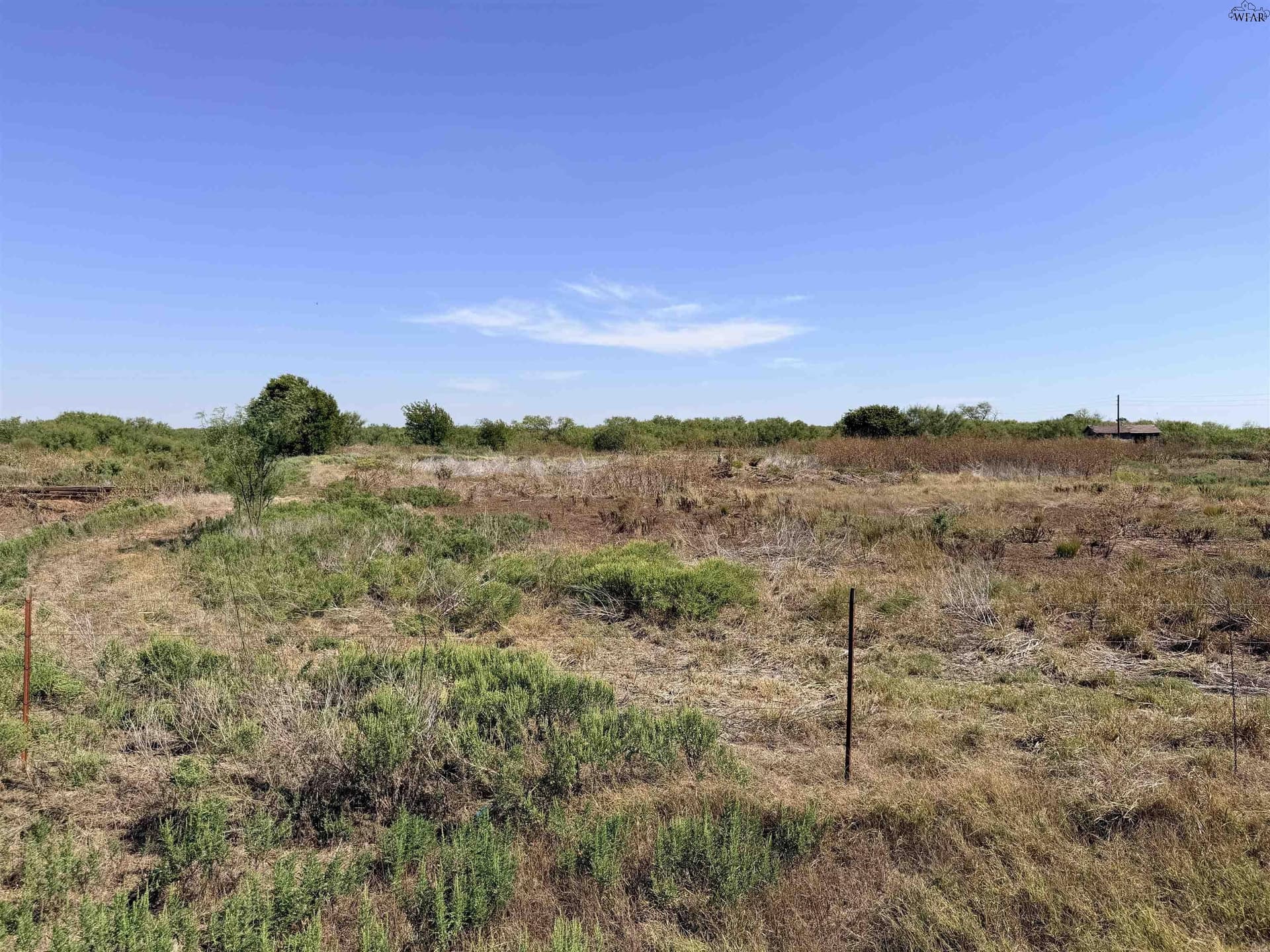 6.98 acres in Wichita County - photo 4