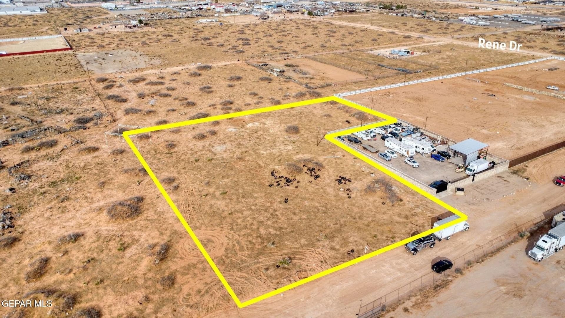 1.66 acres in El Paso County gallery image 3