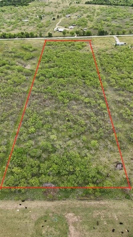 10.05 acres in Navarro County