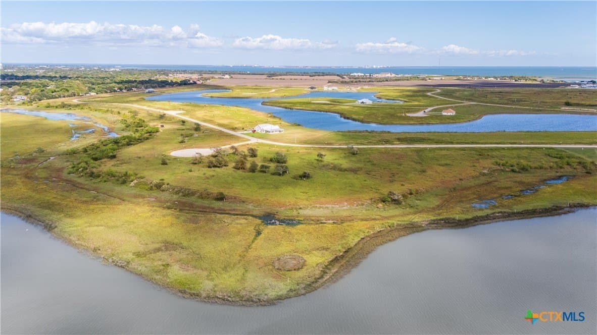 1.56 acres in Calhoun County