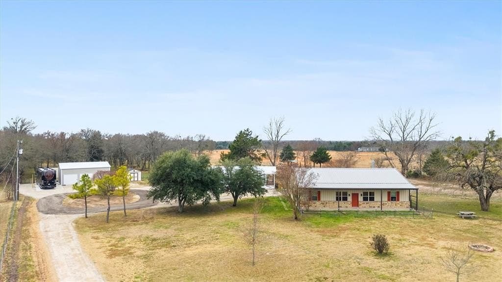 10.02 acres in Hunt County