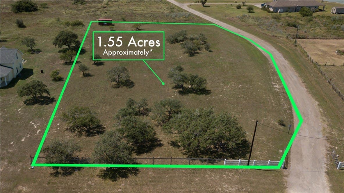 1.55 acres in Aransas County