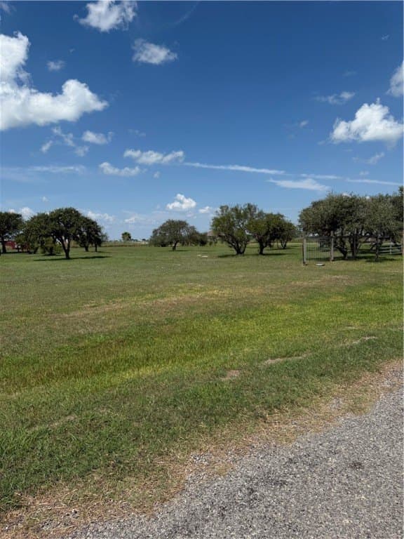 1.55 acres in Aransas County gallery image 3