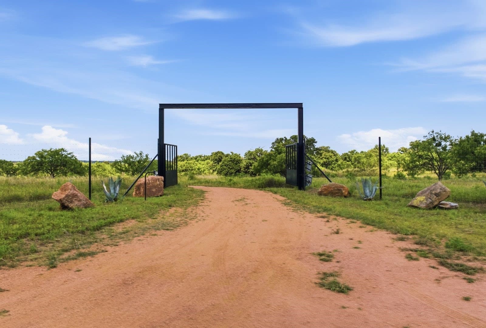 272 acres in Llano County - photo 7