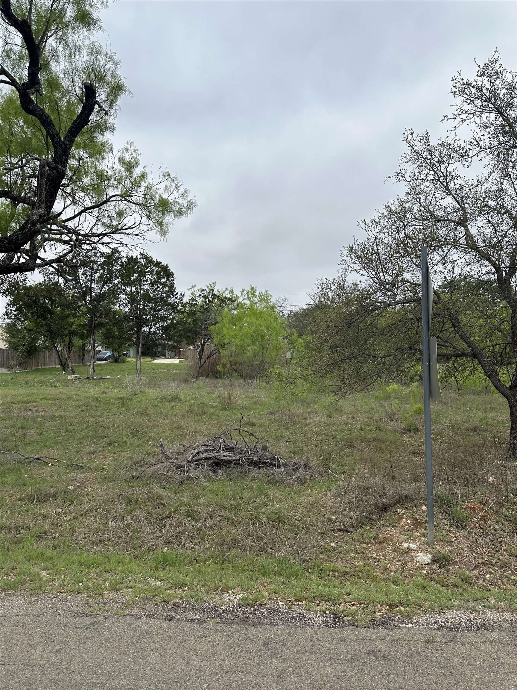 0.11 acres in Burnet County gallery image 4