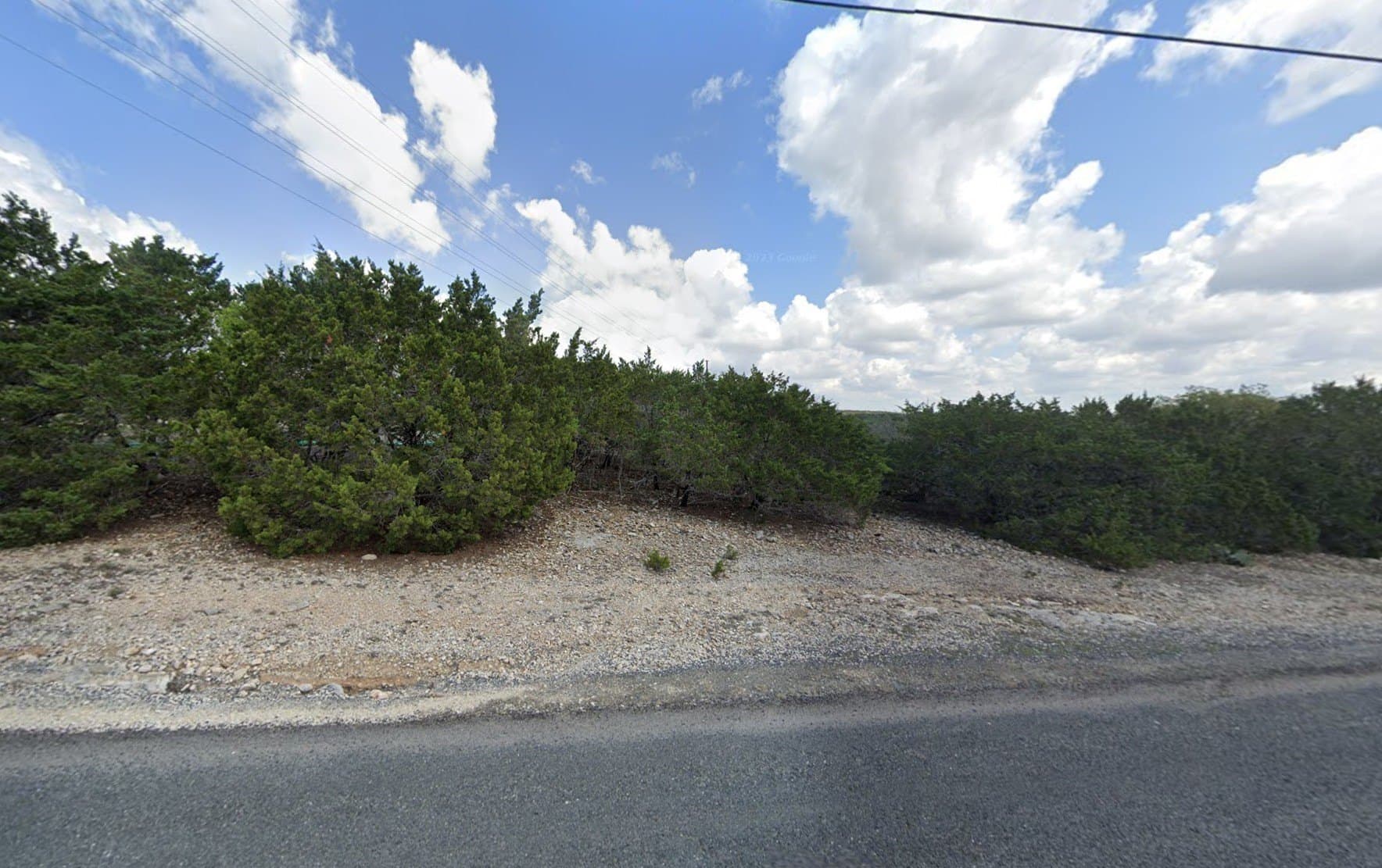 1.33 acres in Kerr County gallery image 2