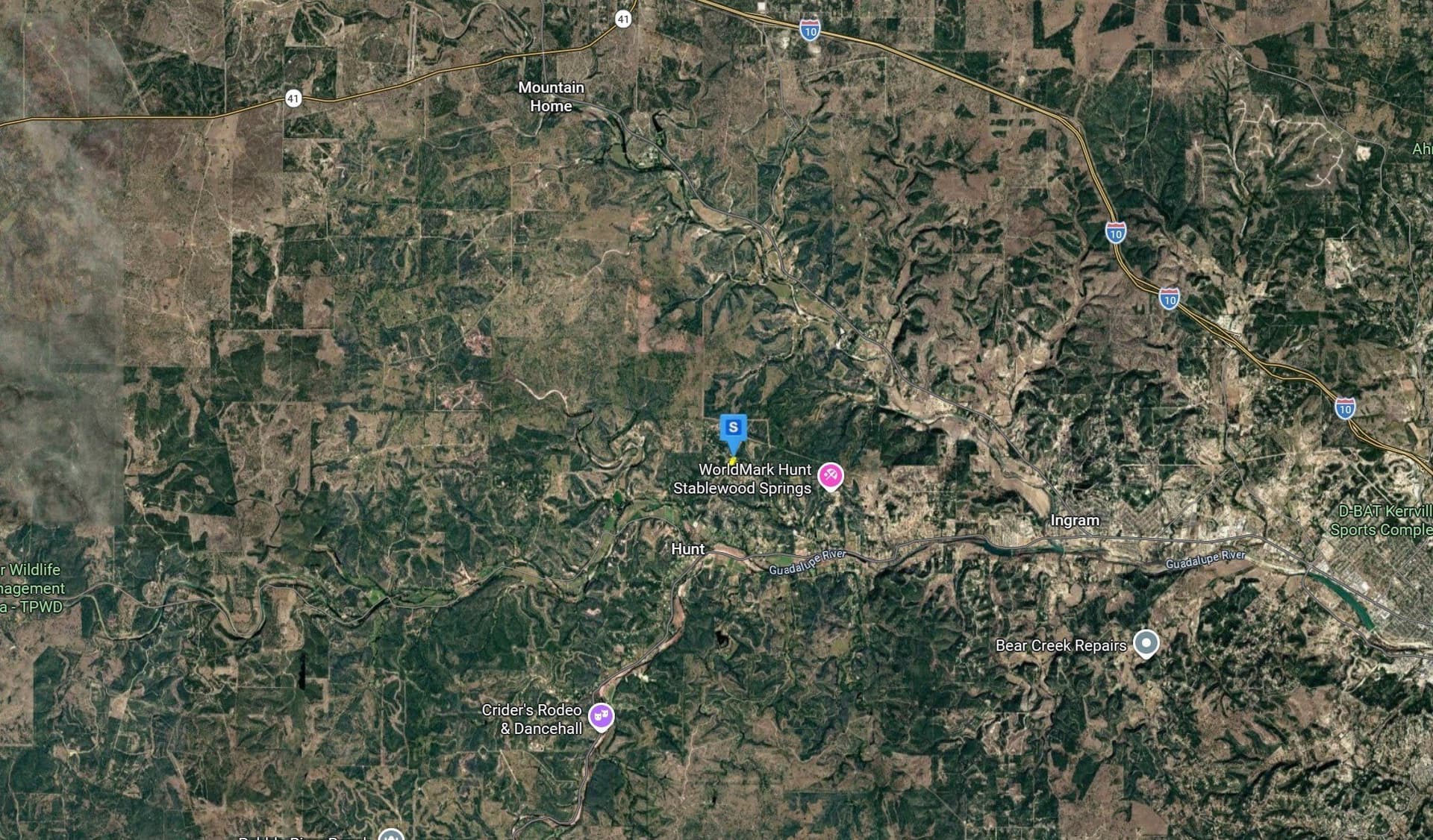 1.33 acres in Kerr County gallery image 4